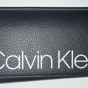 Calvin Klein Textured Black Wallet